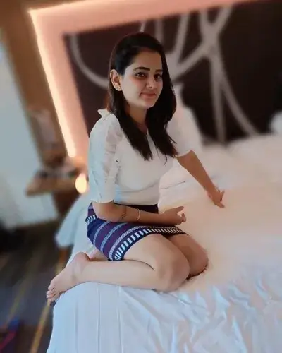 Escort Service In Morshi